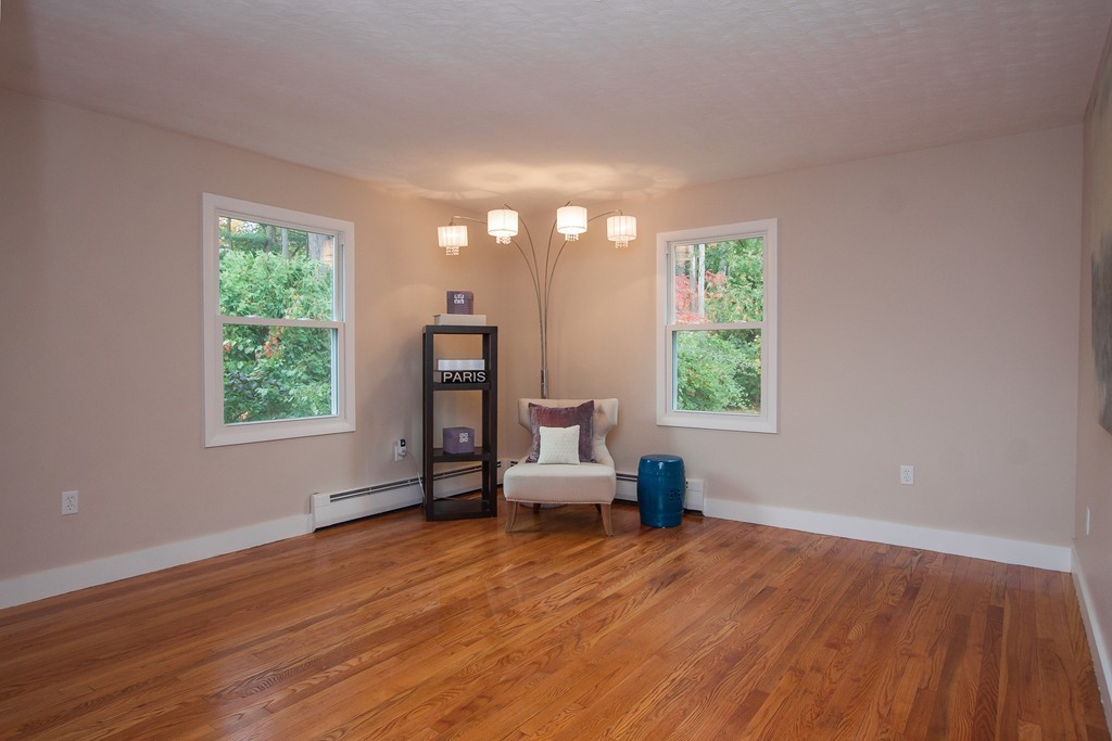 50 Ellery Street Springfield, MA 01129 - Photo 8 of 30
