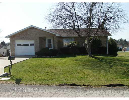Exterior Front. *Welcome to 648 Alexander Avenue* *Beautiful Brick Two Bedroom Home w/Concrete Driveway* *Mature Shrubbery*