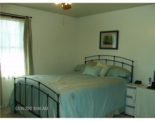 648 Alexander Avenue Monaca, PA 15061 - Photo 13 of 18 Master Bedroom. *Nice & Cheery Master Bedroom*