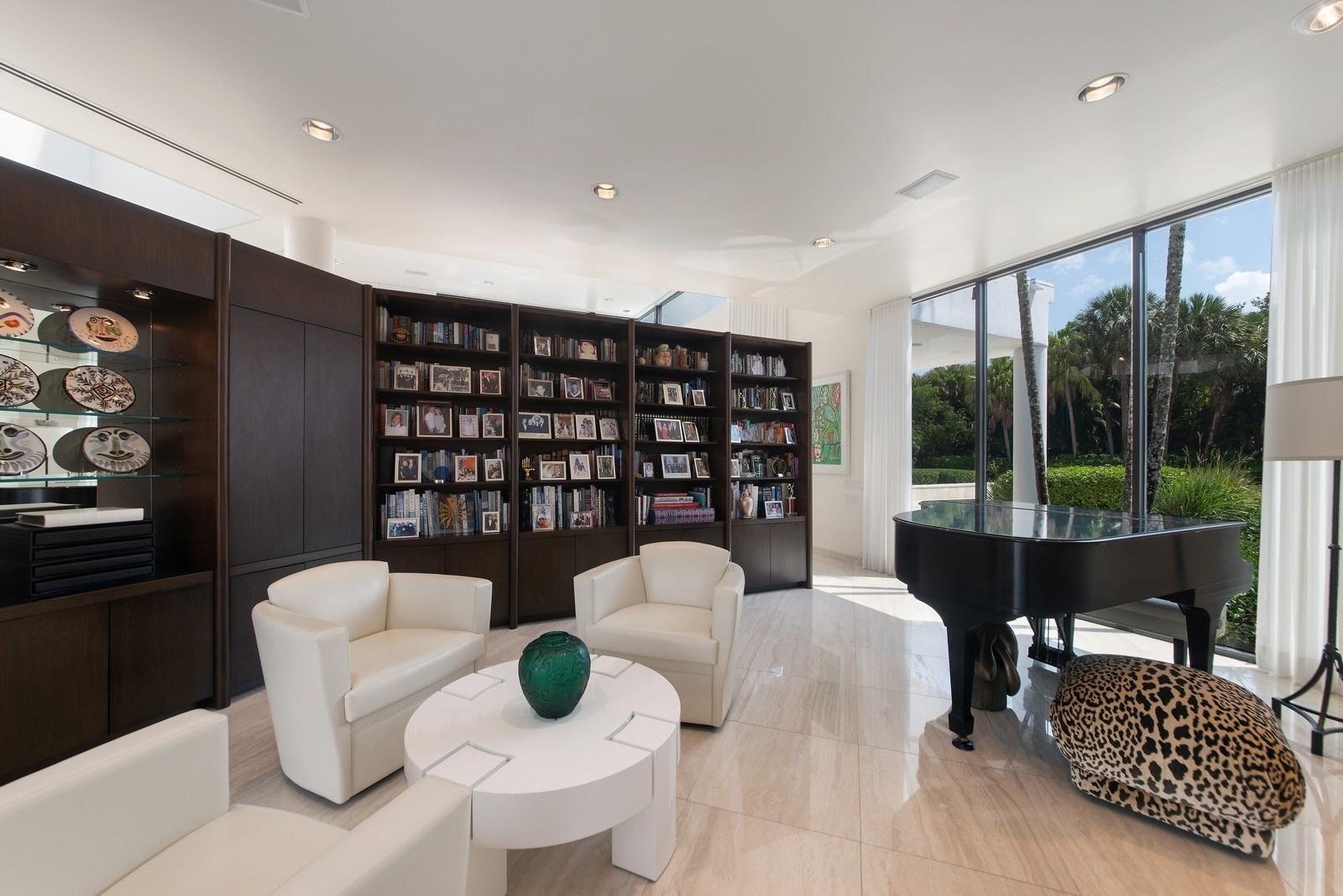 7027 Valencia Drive Boca Raton, FL 33433 - Photo 13 of 42 Zen Den