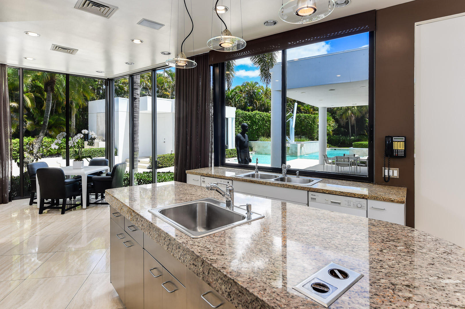 7027 Valencia Drive Boca Raton, FL 33433 - Photo 18 of 42 Kitchen