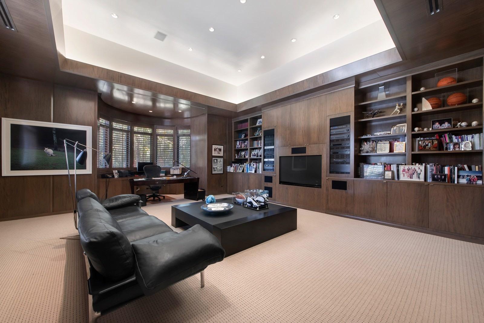 7027 Valencia Drive Boca Raton, FL 33433 - Photo 33 of 42 Office