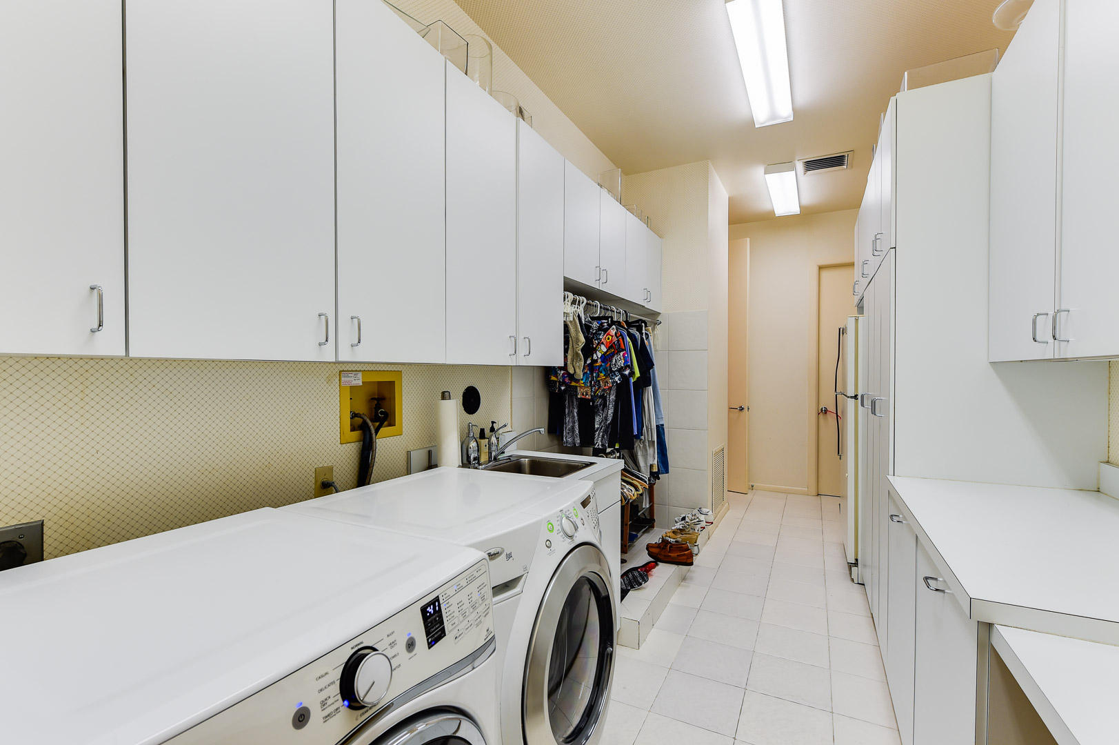 7027 Valencia Drive Boca Raton, FL 33433 - Photo 39 of 42 Laundry
