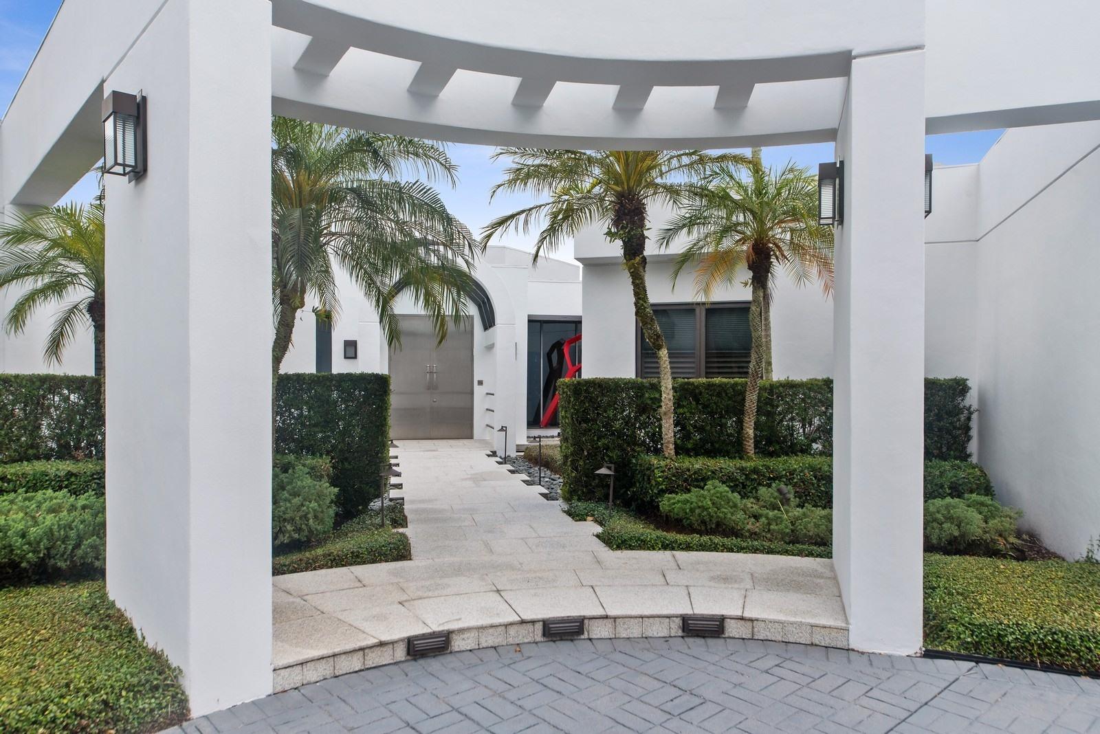 7027 Valencia Drive Boca Raton, FL 33433 - Photo 7 of 42 Entry