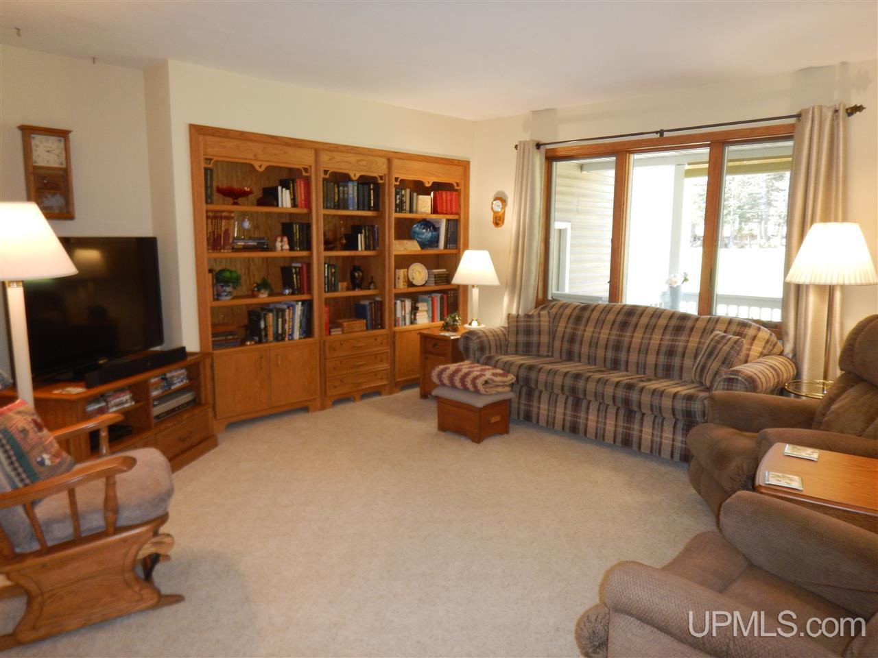 10026 I Road Cornell, MI 49818 - Photo 4 of 32