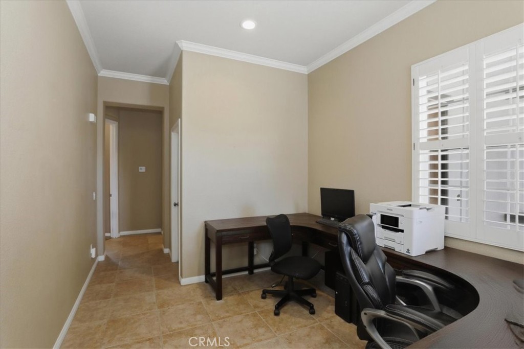 1125 Pamplona Drive Riverside, CA 92508 - Photo 24 of 42 Tech/home work station/office center before seller move out