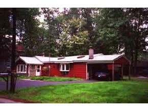 9 Dulcies Point Road Kingston, NH 03848 - Photo 1 of 1