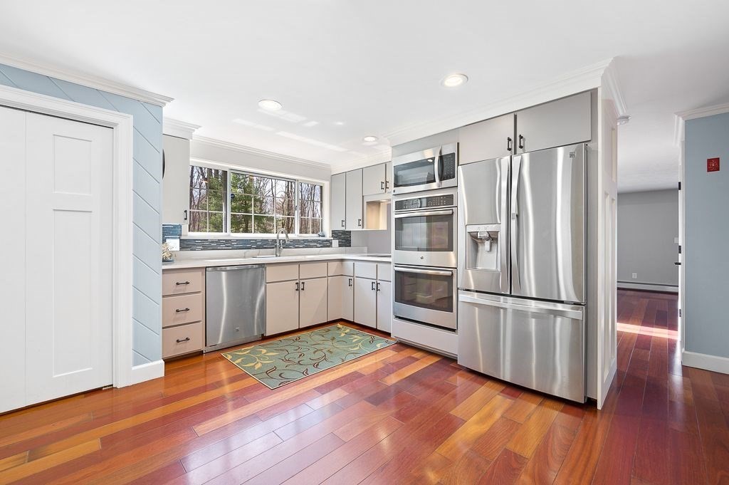 75 Stone School Road Sutton, MA 01590 - Photo 5 of 41