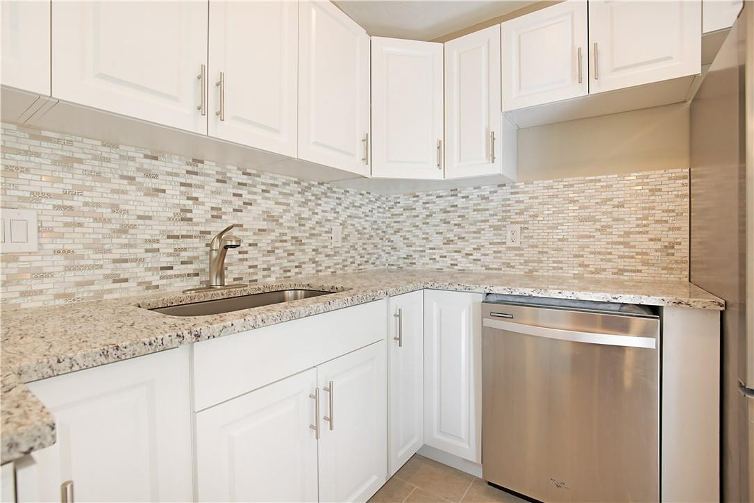 463 Lancaster Street Boca Raton, FL 33487 - Photo 3 of 20 Photo 3