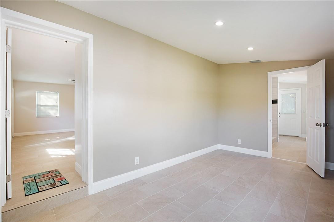 463 Lancaster Street Boca Raton, FL 33487 - Photo 9 of 20 Photo 9