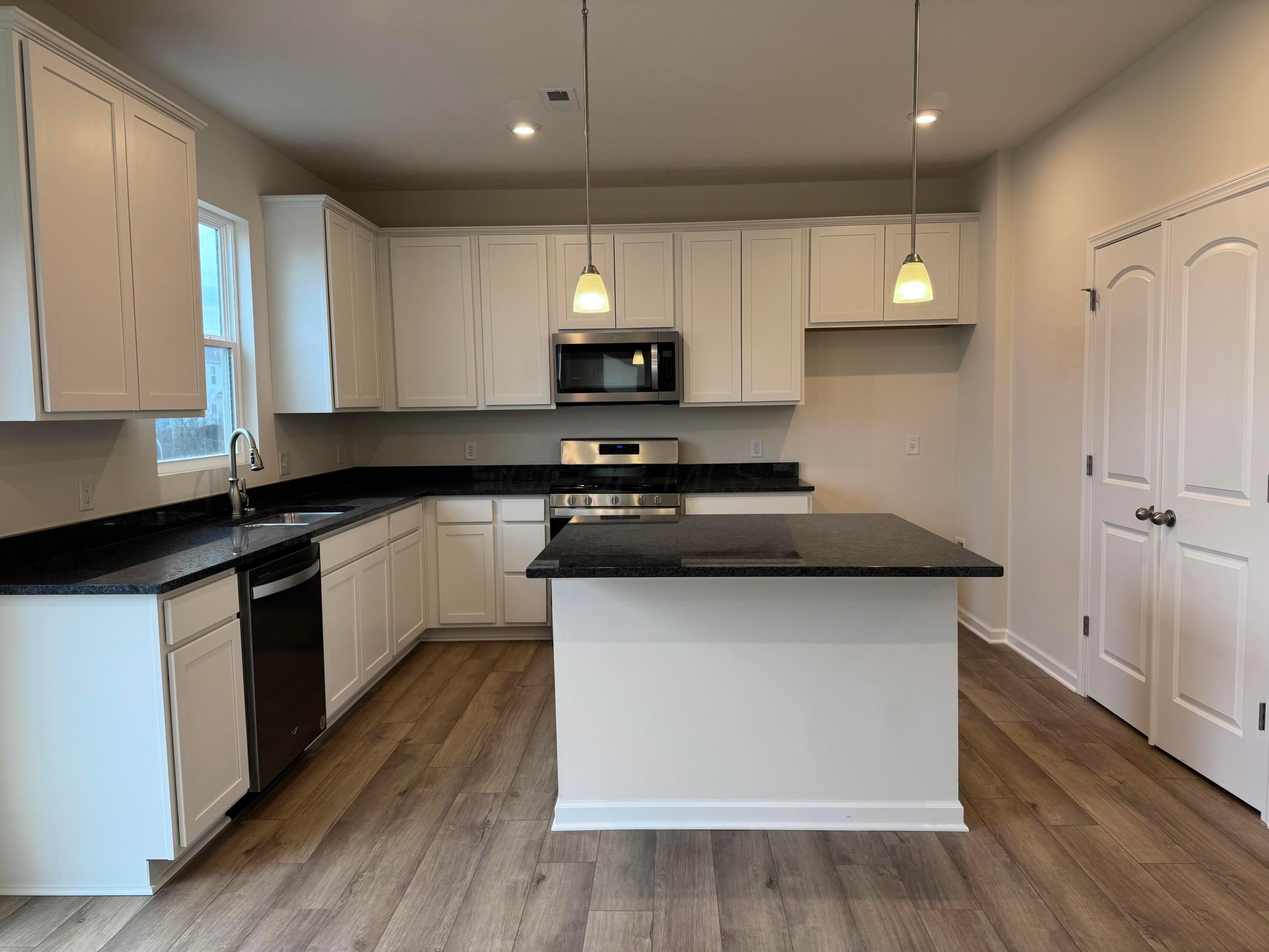118 Reneau Avenue, Unit LOT 13 Galloway, OH 43119 - Photo 7 of 29 Kitchen