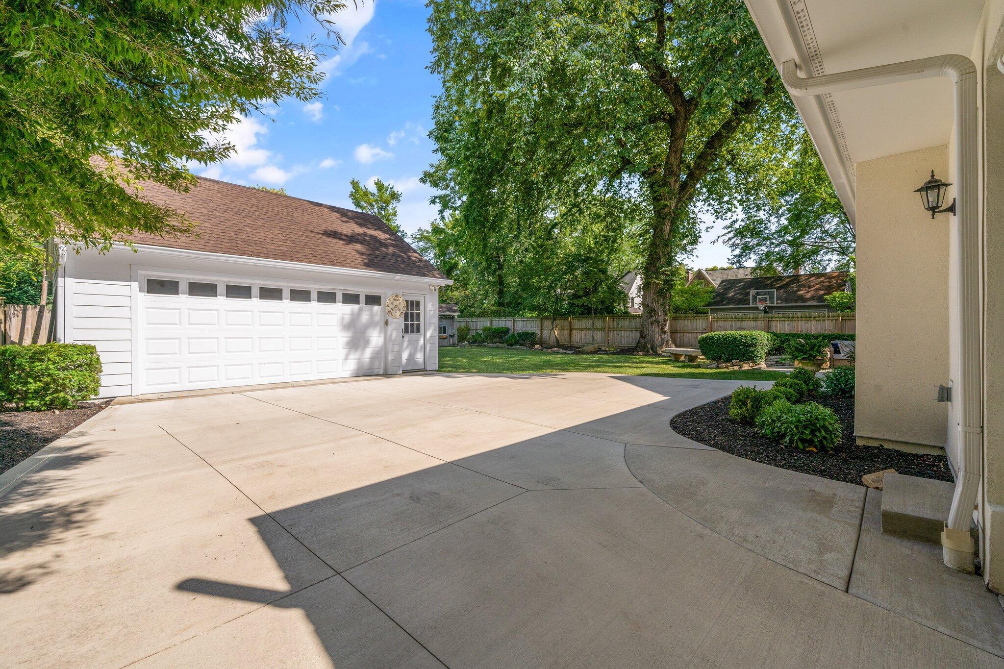 1814 Roxbury Road Columbus, OH 43212 - Photo 75 of 95 82-web-or-mls-DSC06288