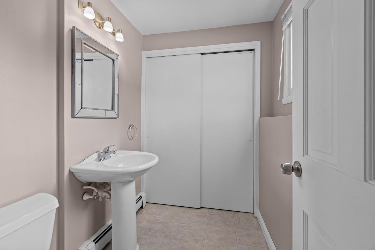 1117 Alva Street Menasha, WI 54952 - Photo 26 of 43