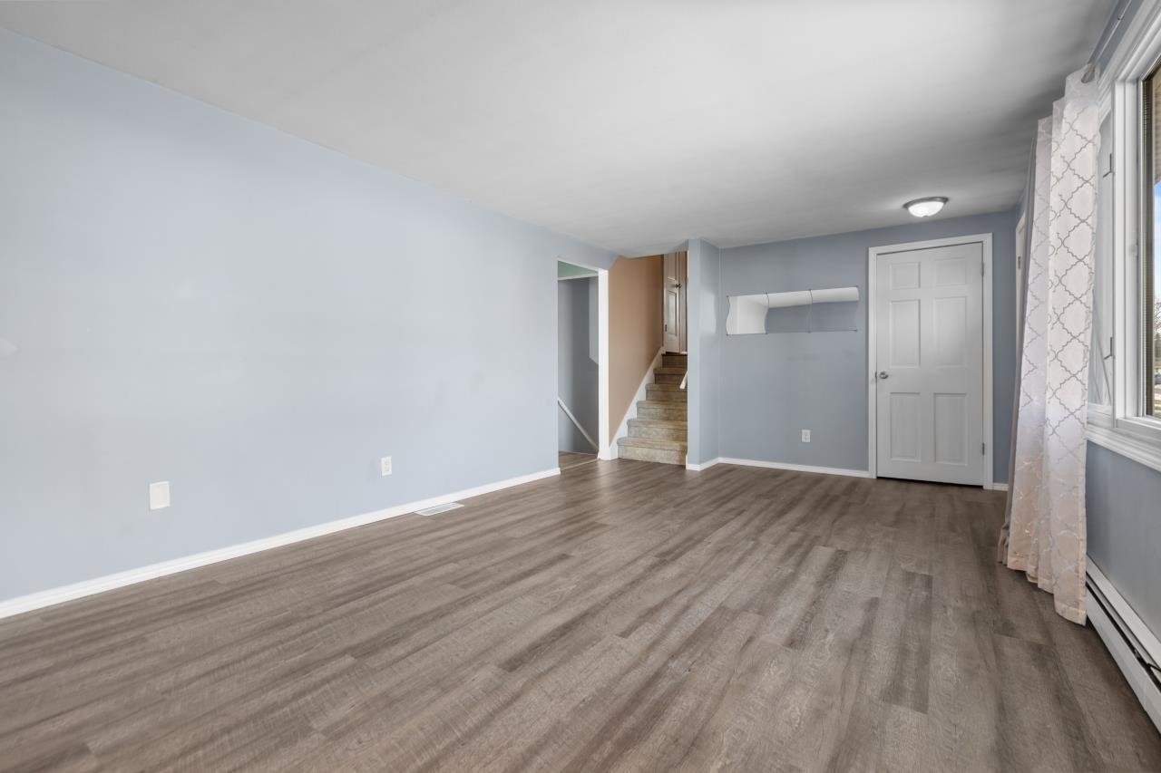 1117 Alva Street Menasha, WI 54952 - Photo 7 of 43