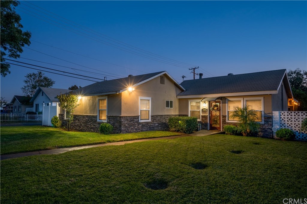 732 Olive Street Upland, CA 91786 - Photo 2 of 28