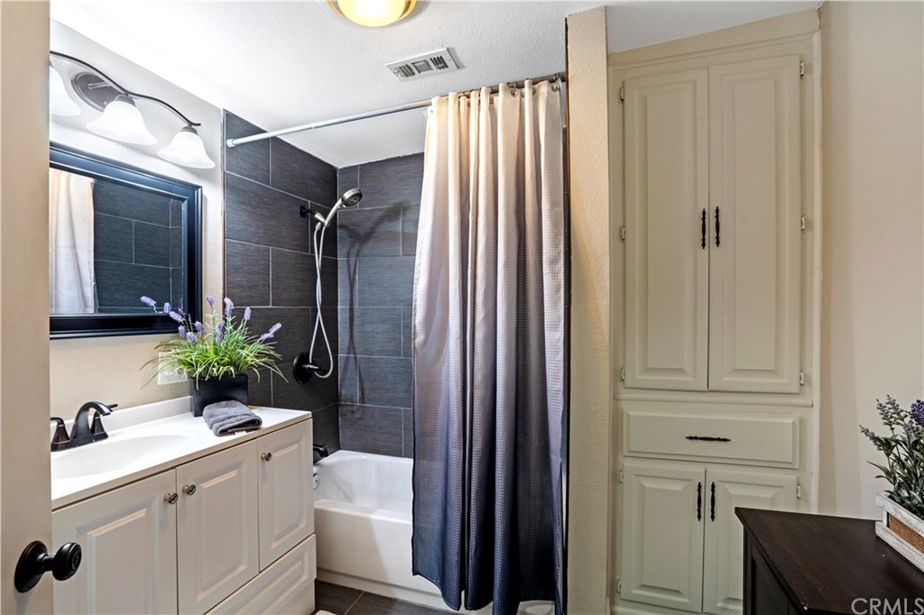 732 Olive Street Upland, CA 91786 - Photo 13 of 28