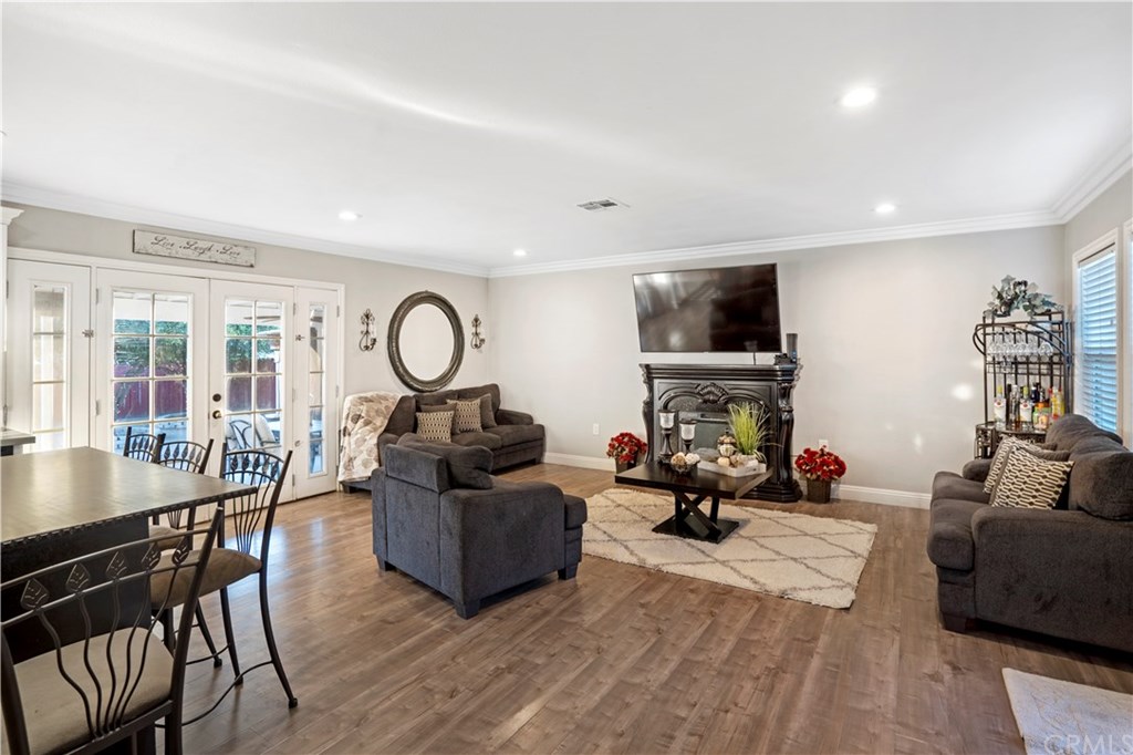 732 Olive Street Upland, CA 91786 - Photo 10 of 28