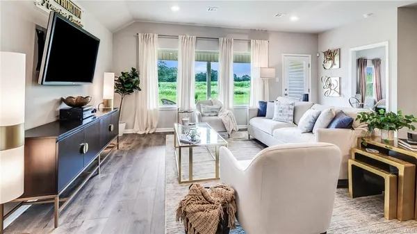 $242,000 | 8112 Caden Lane, Iowa, LA 70647