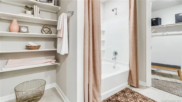 $242,000 | 8112 Caden Lane, Iowa, LA 70647