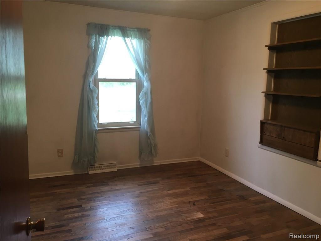 11118 Runyan Lake Road Fenton, MI 48430 - Photo 14 of 22 2017-05-17 08.40