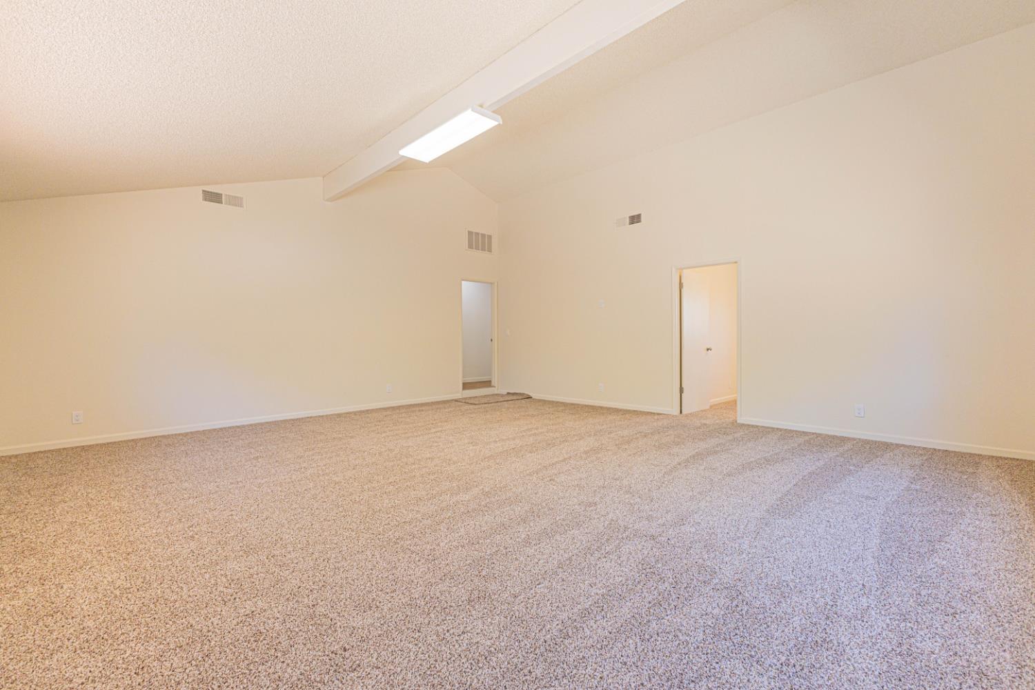 31612 Duke Road North Fork, CA 93643 - Photo 13 of 44 a view of an empty room