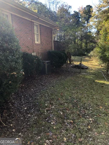 a view of a house with a patio