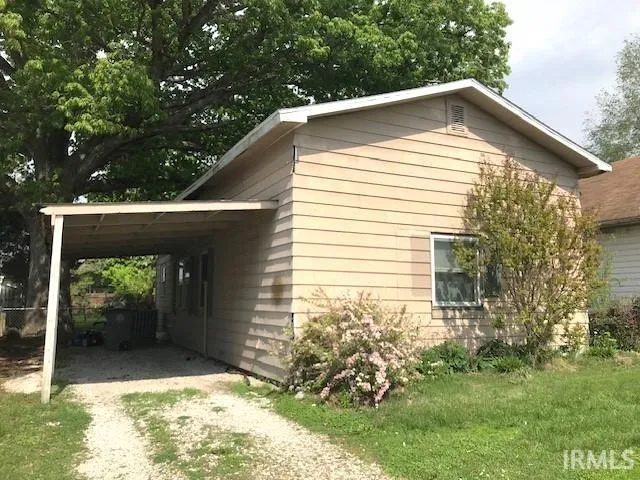 $61,900 | 1804 Main Street, Vincennes, IN 47591