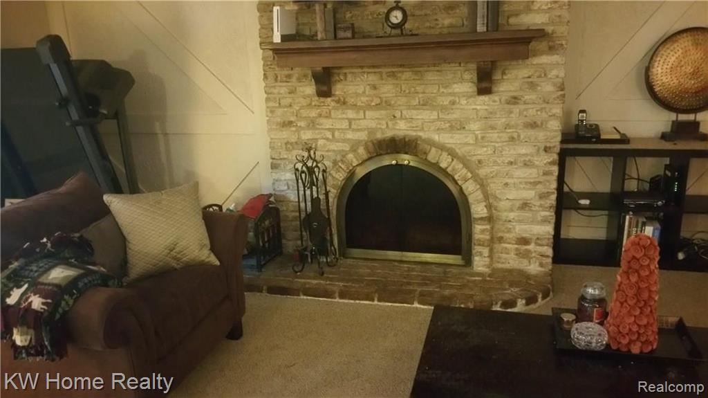 29825 Sugar Spring Road Farmington, MI 48334 - Photo 16 of 31