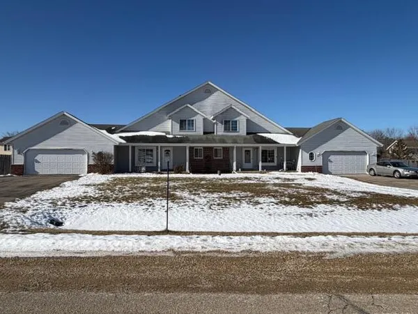 $499,000 | 5997 Christine Court, Unit 5999, Lyons, WI 53105