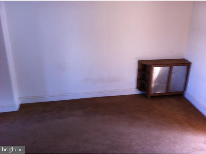 934 Marshall Road Sharon Hill, PA 19079 - Photo 6 of 25 Gallery Image 6
