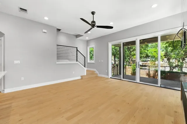 $5,700 | 901 Bouldin Avenue, Unit B, Austin, TX 78704