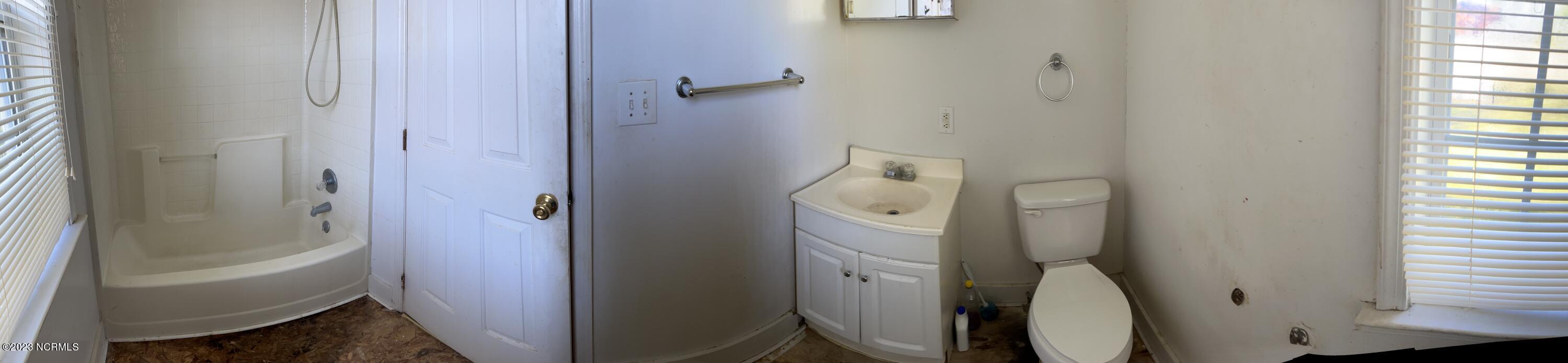404 Highway 32 Roper, NC 27970 - Photo 10 of 31 downstairs bathroom