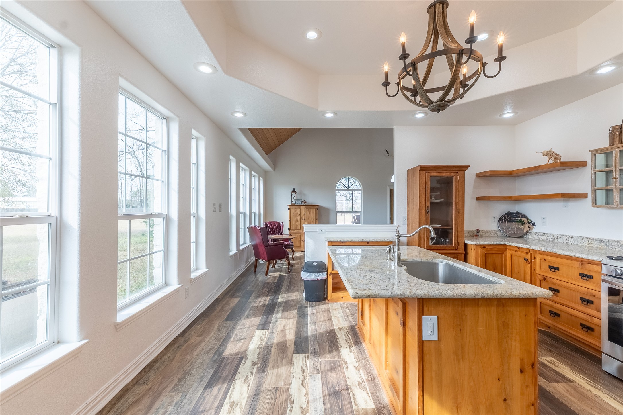 105 County Road 2239 Cleveland, TX 77327 - Photo 9 of 28