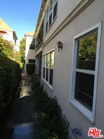 $2,500 | 312 South Reeves Drive, Unit E, Beverly Hills, CA 90212