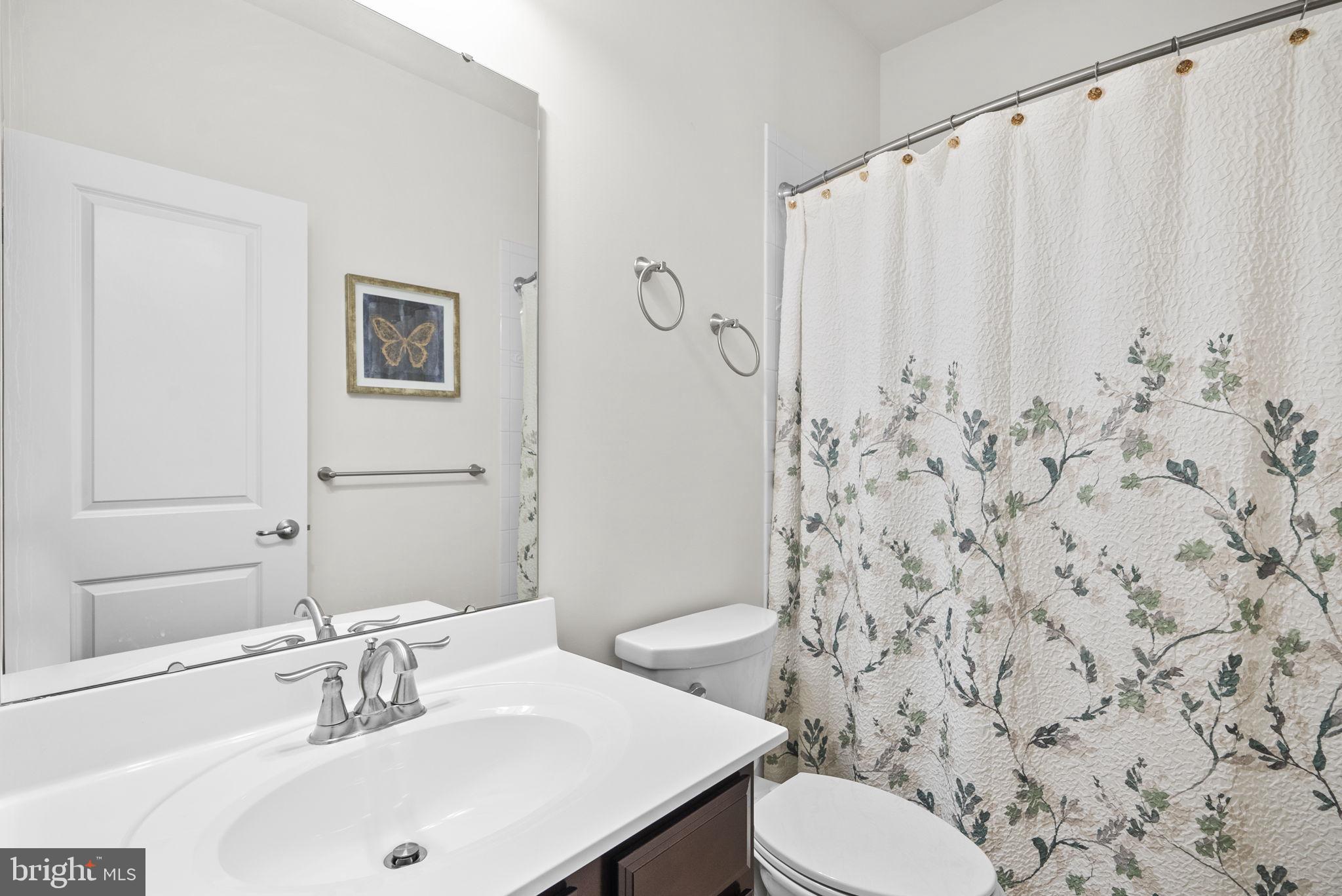 1384 Patuxent Ridge Road Odenton, MD 21113 - Photo 27 of 47 Bathroom