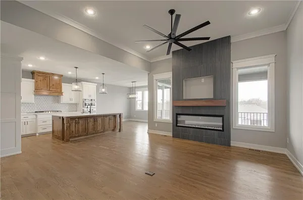 $650,000 | 2316 Larkspur Lane, Kearney, MO 64060