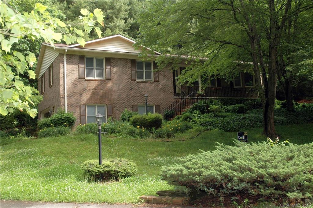 25 Legendary Road Hendersonville, NC 28739 - Photo 1 of 6 Gallery Image 1