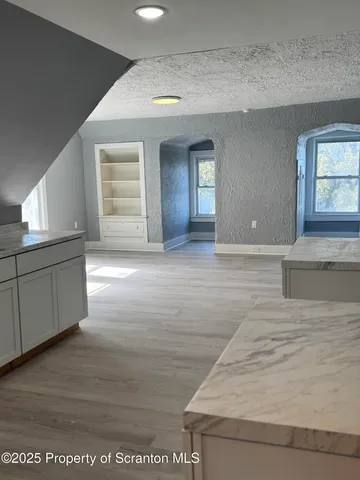 $1,400 | 1511 East Gibson Street, Unit 3, Scranton, PA 18510