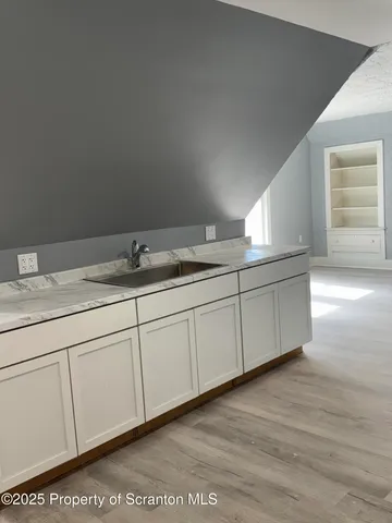 $1,400 | 1511 East Gibson Street, Unit 3, Scranton, PA 18510