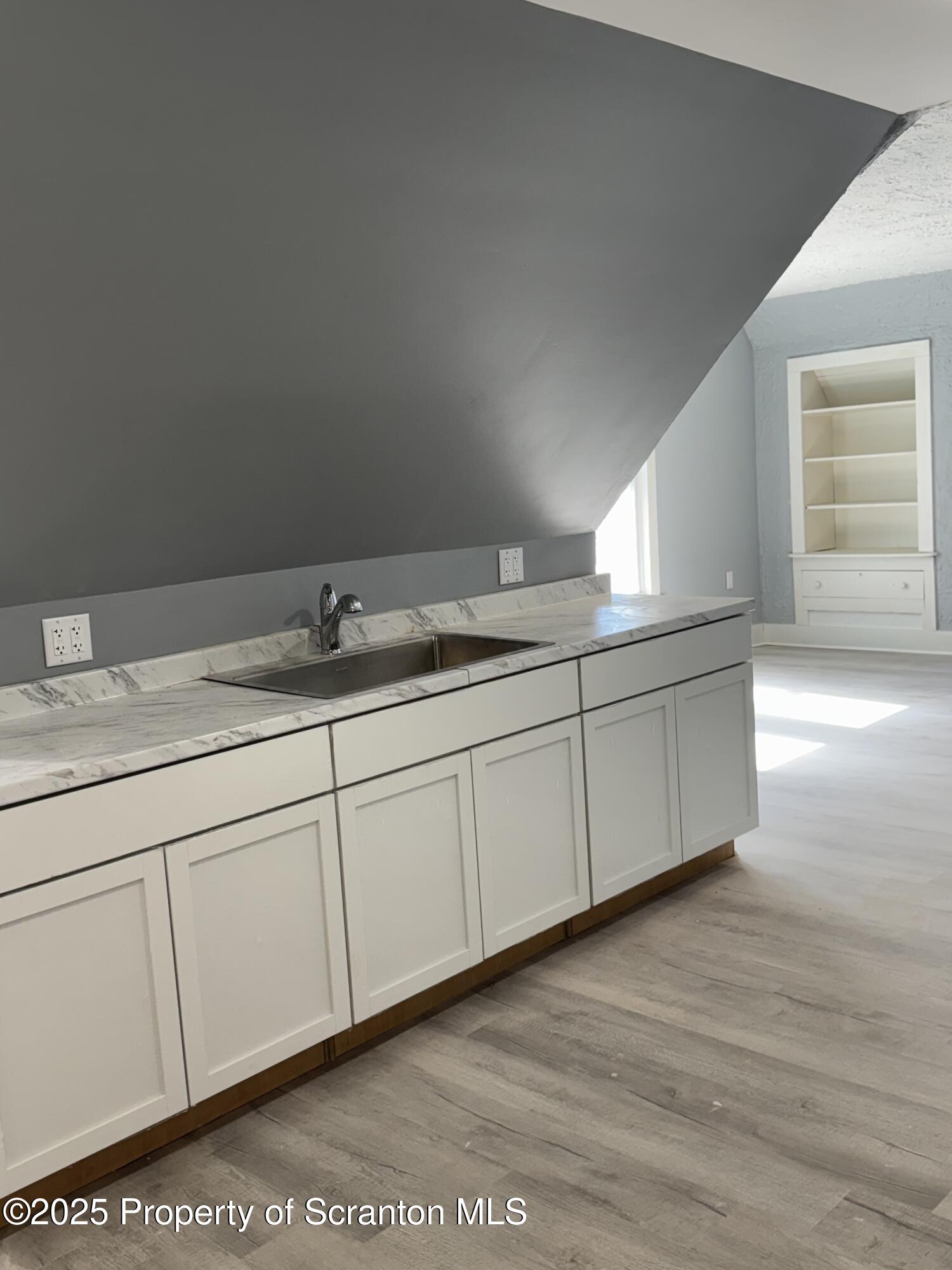 1511 East Gibson Street, Unit 3 Scranton, PA 18510 - Photo 3 of 11 IMG_3694