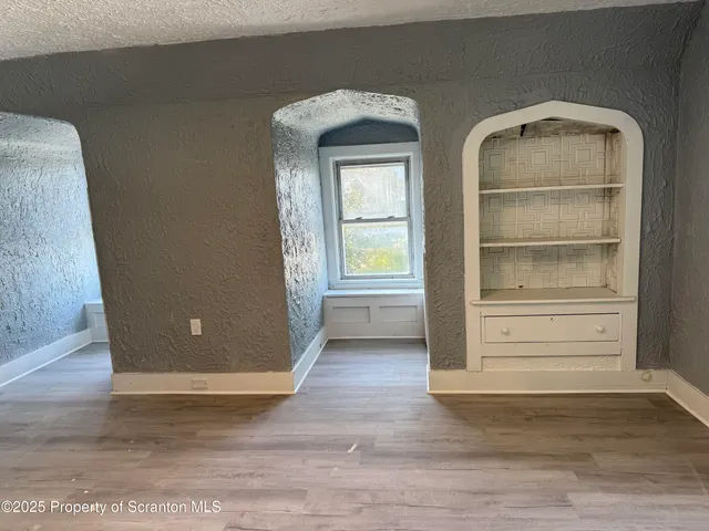 $1,400 | 1511 East Gibson Street, Unit 3, Scranton, PA 18510