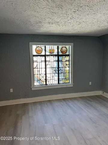 $1,400 | 1511 East Gibson Street, Unit 3, Scranton, PA 18510