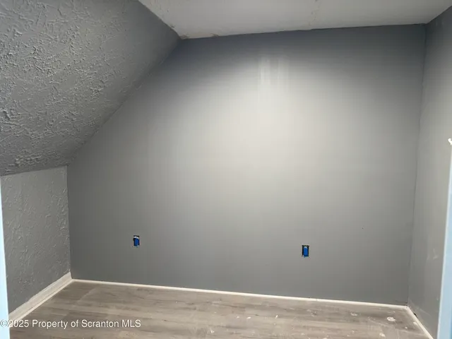 $1,400 | 1511 East Gibson Street, Unit 3, Scranton, PA 18510