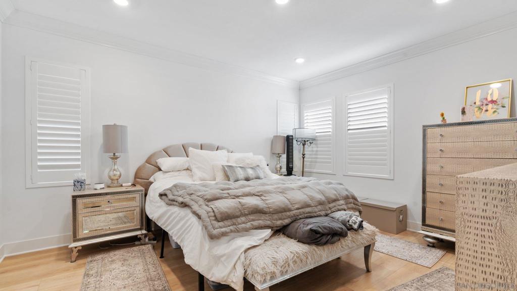 15681 Rennyson Way San Diego, CA 92127 - Photo 11 of 40