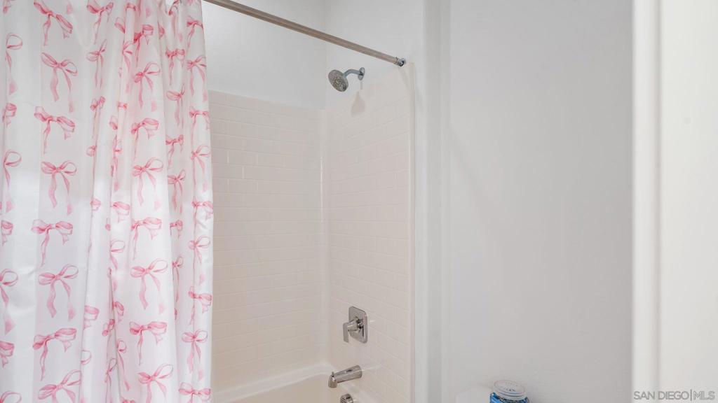 15681 Rennyson Way San Diego, CA 92127 - Photo 26 of 40