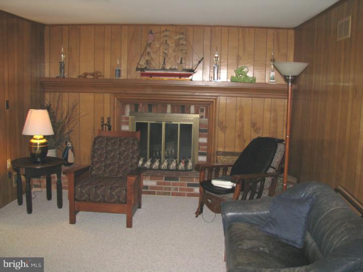1 Forest View Road Wallingford, PA 19086 - Photo 10 of 16 Gallery Image 10