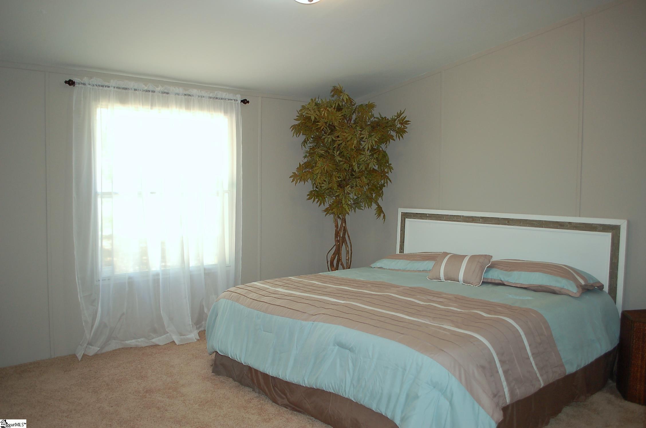 5579 Allen Bridge Road Fountain Inn, SC 29644 - Photo 16 of 29