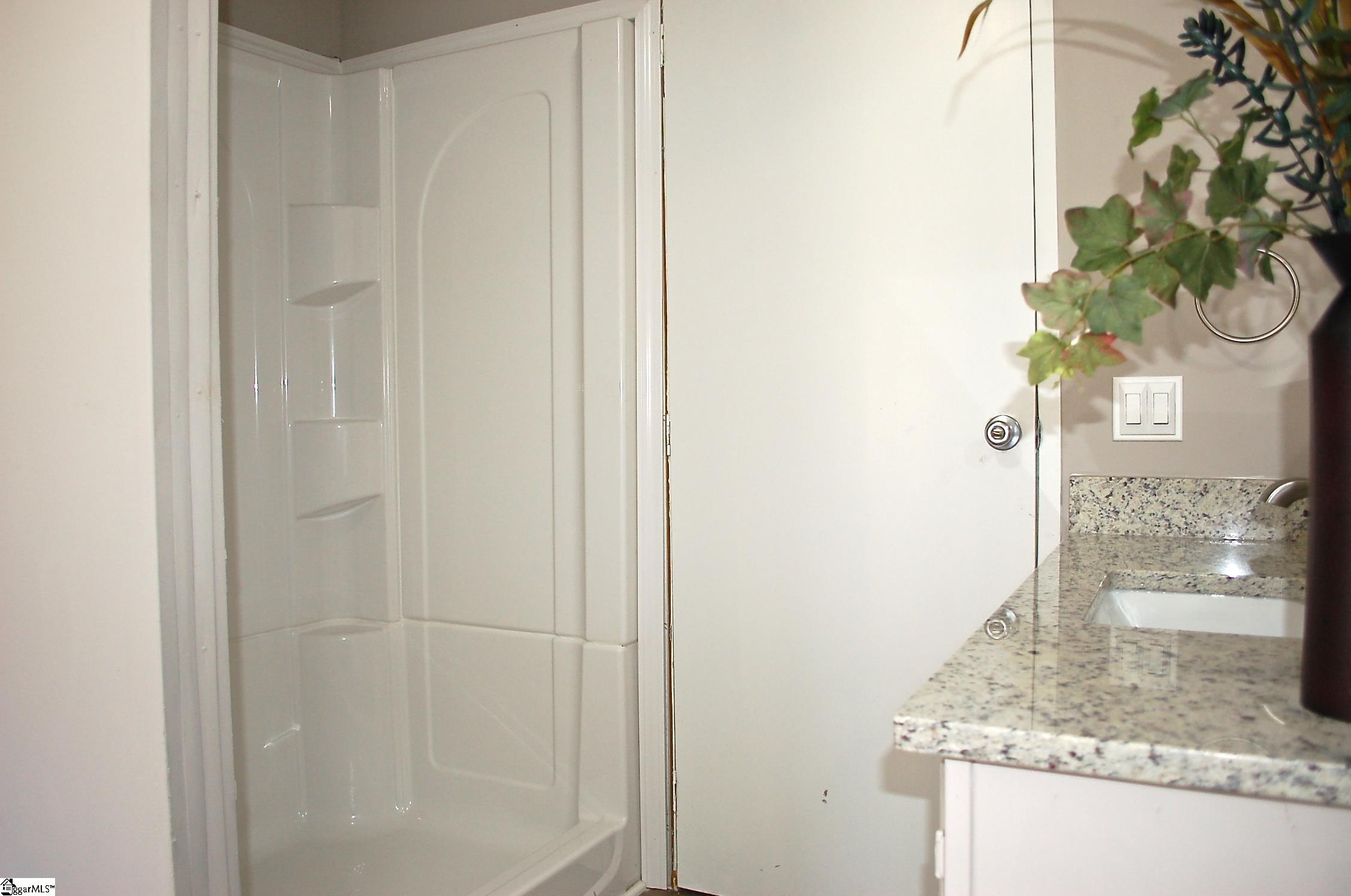 5579 Allen Bridge Road Fountain Inn, SC 29644 - Photo 20 of 29