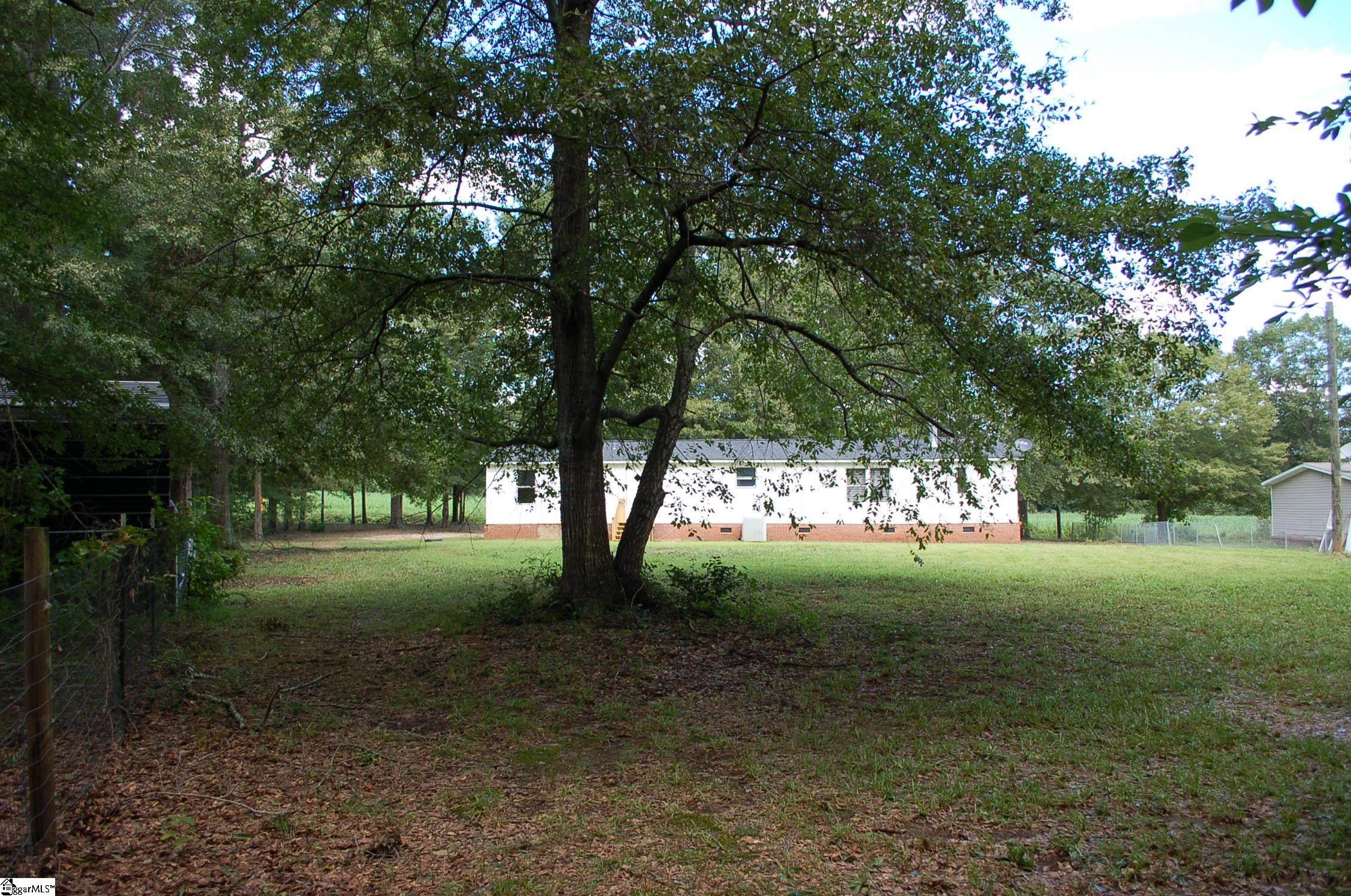 5579 Allen Bridge Road Fountain Inn, SC 29644 - Photo 4 of 29