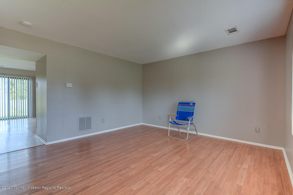 73 Greenwood Loop Road Brick, NJ 08724 - Photo 5 of 17 0005__SMALL